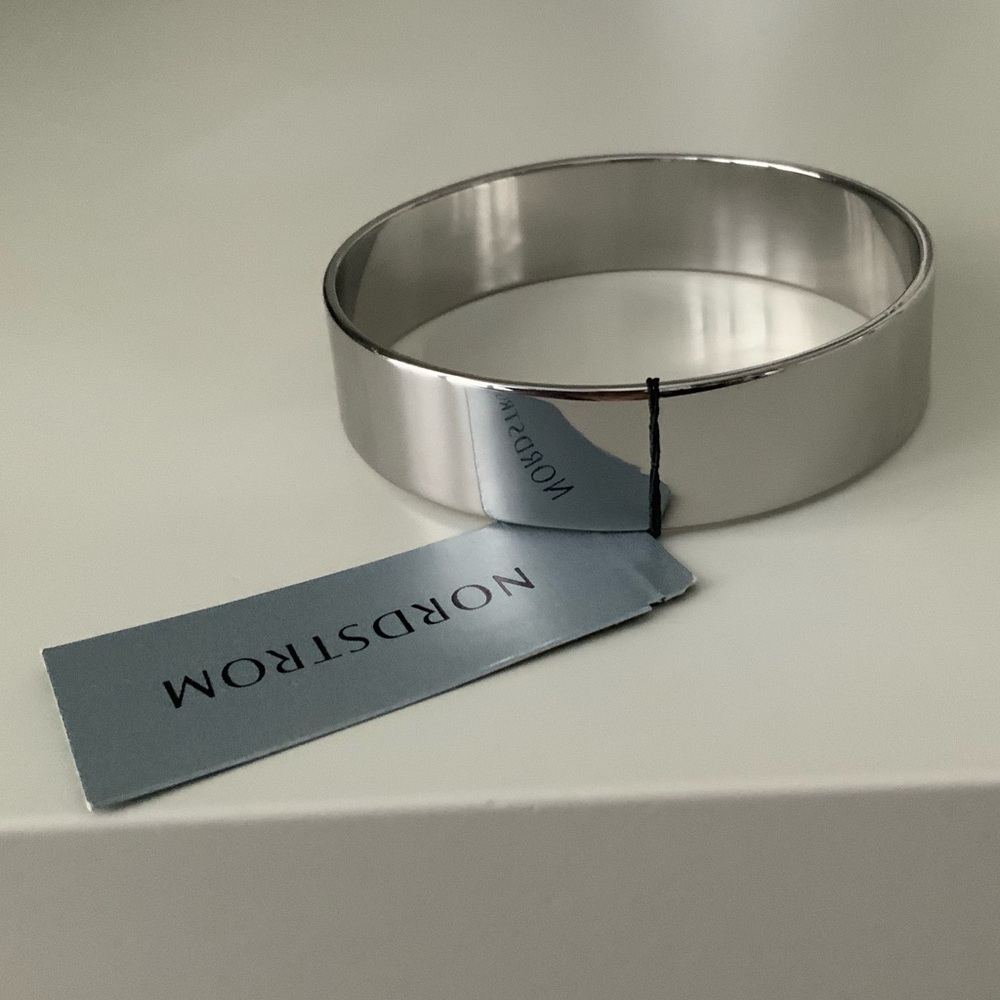 NORDSTROM Silver Classic Bangle Simple Bracelet Women’s Brand New With Tag